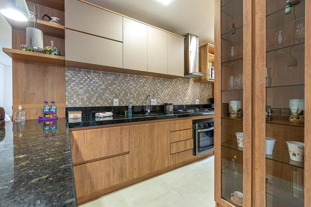 Rosa Edificio Giovani Pizetta Appartement Gramado Buitenkant foto